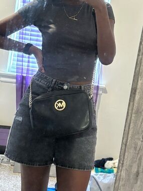 Micheal Kors Crossbody